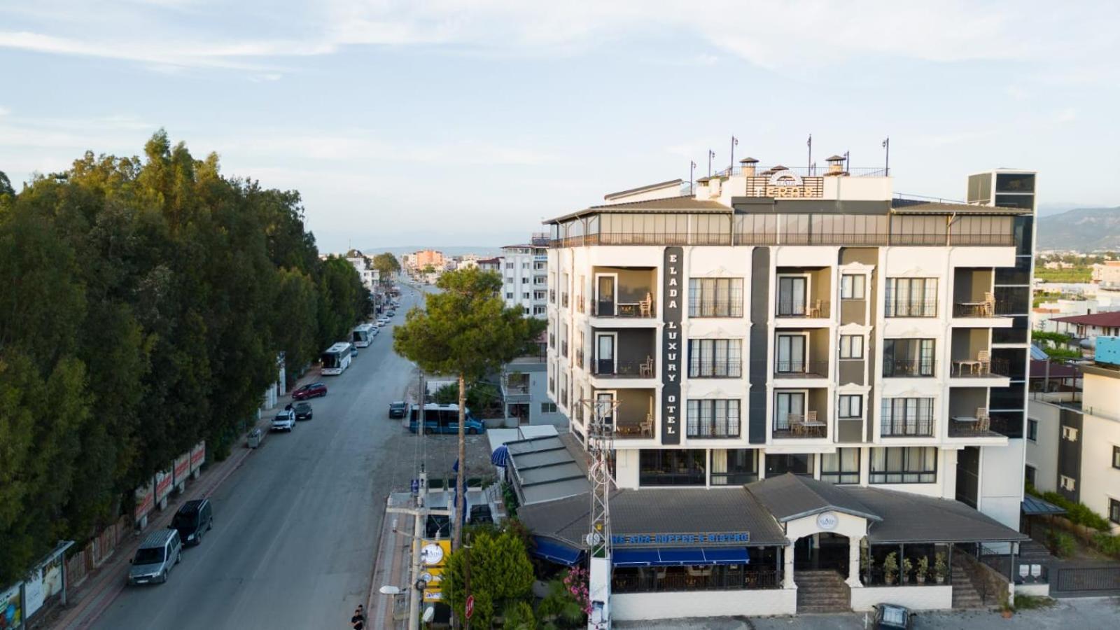 Elada Luxury Otel Arsuz Extérieur photo